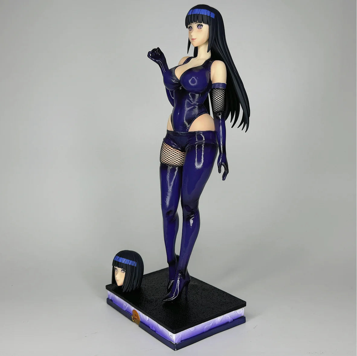 Statua di azione di Hinata Naruto anime, figura decorativa doppia testa fatta a mano, modello GK, dettaglio artigianale, ornamento da collezione
