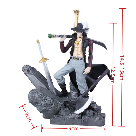 Action figure Dracule Mihawk di 14 cm della serie ONE PIECE, figura da collezione con dettagli realistici e posabilità.
