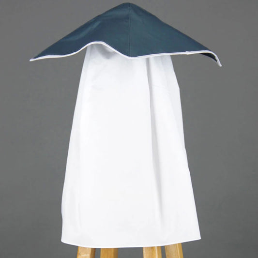 Cappello da kage cosplay Naruto, simbolo di potere nei villaggi ninja, con dettagli realistici e colori autentici.