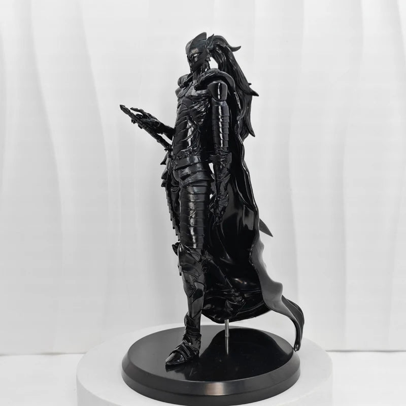 Action figure di Commander Igris, il Cavaliere delle Ombre di Sung Jin-Woo, collezione Otaku Family Store Online, dettagli realistici.