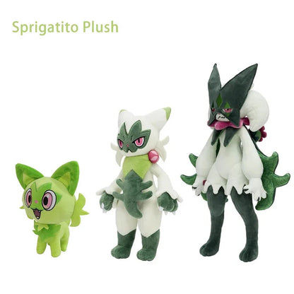 Peluche di Sprigatito, Floragato e Meowscarada Pokémon, morbida e colorata, perfetta come regalo per bambini e appassionati di anime.