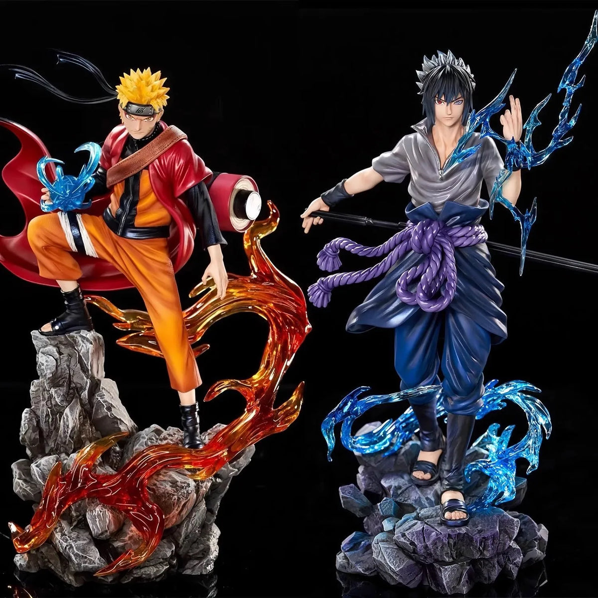 Figura d'azione Naruto e Sasuke, personaggi ninja della serie, con dettagli vivaci e pose dinamiche.