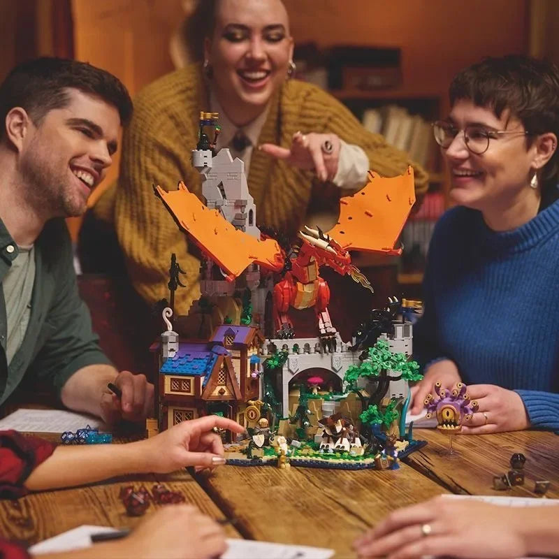 Figura d'azione di Dungeons & Dragons: Il Racconto del Drago Rosso, set da costruzione Otaku Family Store, con dettagli e pezzi.