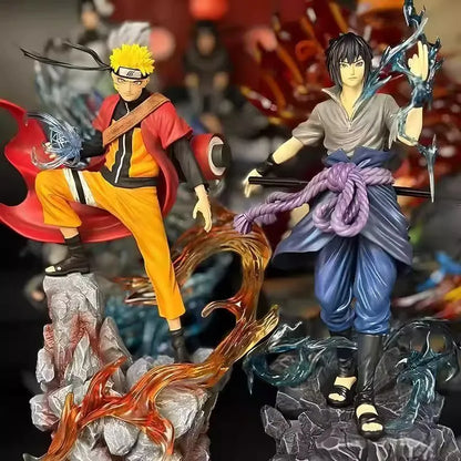 Figura d'azione Naruto e Sasuke della collezione ninja, dettagliata e colorata, perfetta per appassionati di anime e manga.