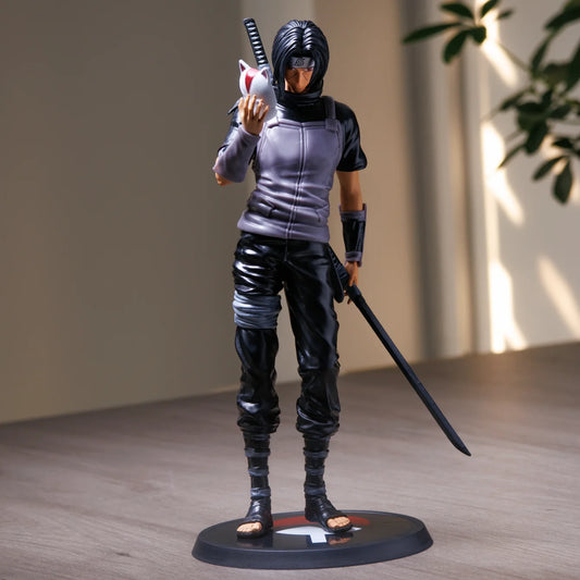 Figura da collezione di Itachi Uchiha, action figure dettagliata di Naruto, marca Otaku Family Store, perfetta per i fan.