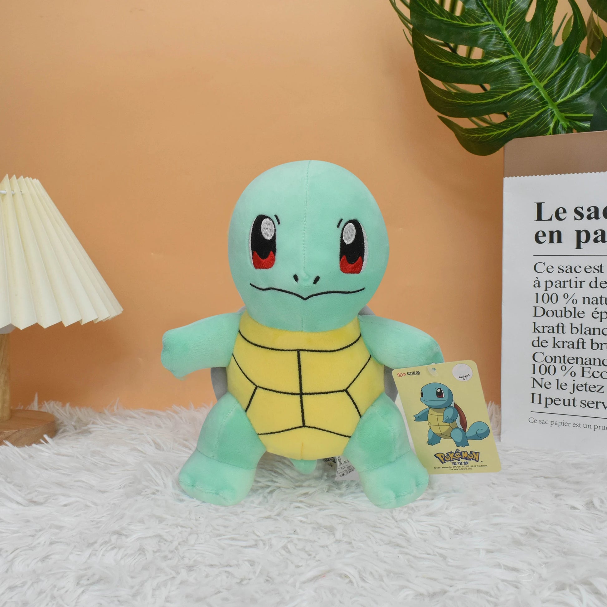 Peluche Squirtle Pokémon di 20 cm, morbido e soffice, personaggio anime, perfetto come giocattolo o decorazione.