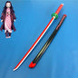 Spada cosplay Demon Slayer da 41 pollici con lama nera e dettagli rossi, perfetta per costume di anime e ninja, vista dall'immagine.
