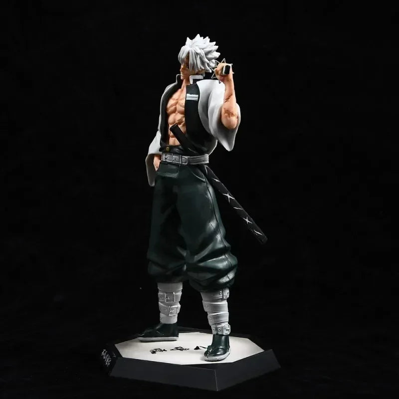 Figura d'azione di Sanemi Shinazugawa di Demon Slayer, 30 cm, in stile anime, con dettagli realistici e posa dinamica