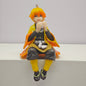 Figura d'azione Demon Slayer di anime con Tanjirou, Tomioka, Giyuu, Zenitsu e Nezuko, dettagli colorati e pose dinamiche.