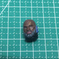 Action figure Ultramarines Metaurus di Warhammer, modello 1/18 con ascia energetica, scudo e pistola al plasma, dettaglio realistico