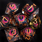 Set di dadi Dragon Eye con bordi affilati e nucleo liquido, ideale per giochi di ruolo D&D e Pathfinder, di Otaku Family Store.