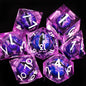 Set di dadi Dragon Eye con bordi affilati e nucleo liquido, perfetti per giochi di ruolo come D&D e Pathfinder.