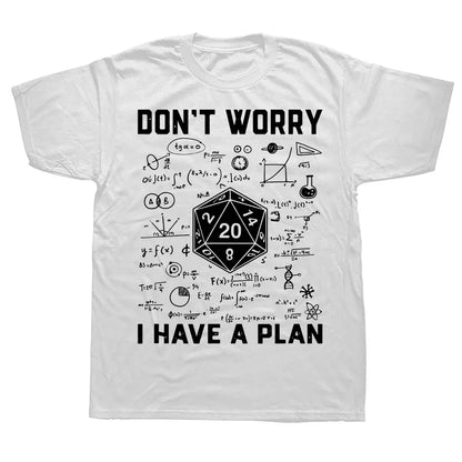 T-shirt "I Have A Plan" con dado D20, streetwear Dungeon Dragon, gadget Otaku Family Store, abbigliamento casual con stampa originale