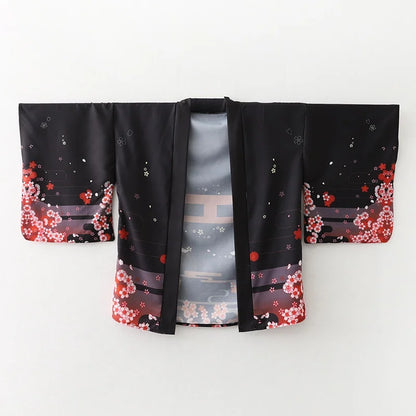 Kimono Yukata estivo da donna con stampa volpe, stile streetwear e cosplay, in tessuto leggero con dettagli tradizionali giapponesi.