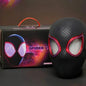 Maschera di Spiderman con occhi mobili e telecomando, in tessuto spandex, perfetta per cosplay di Peter Parker.