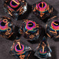 Dadi D&D Liquid Core Otaku Family, set di dadi in resina con bordi affilati per giochi di ruolo Dungeons & Dragons