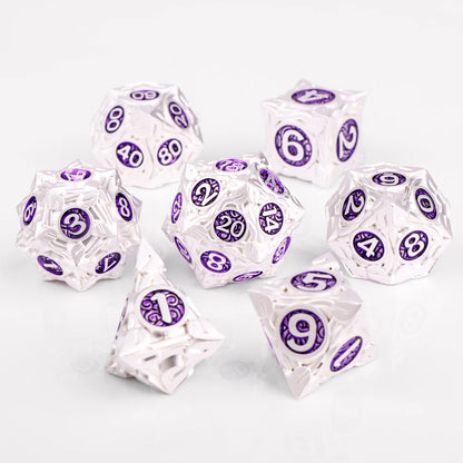 Set di 7 dadi poliedrici in metallo della collezione mista, gadget per giochi di ruolo D&D, di Otaku Family Store Online.