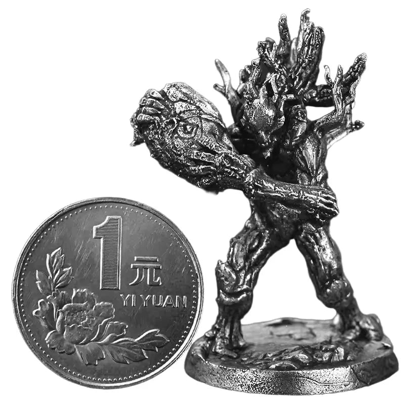 Miniatura di spirito arboreo in metallo non verniciato, figura di dryad in peltro senza piombo, gioco di ruolo e collezione tabletop.