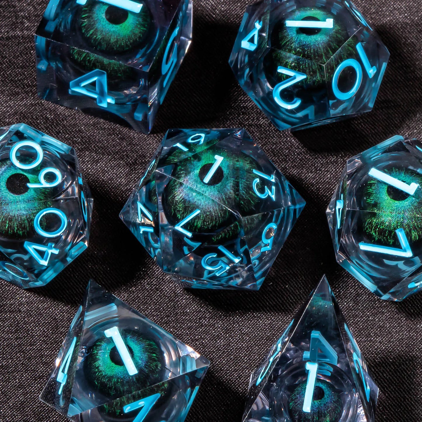 Dadi D&D Liquid Core Otaku Family, set resina con bordi affilati, accessorio per giochi di ruolo Dungeons & Dragons