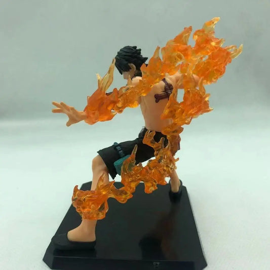 Figura d'azione Portgas D. Ace di One Piece, modellino in PVC di anime giapponese, collezionabile e dettagliato.