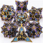 Set di 7 dadi poliedrici in metallo per giochi di ruolo D&D, parte della collezione mista Otaku Family Store Online.