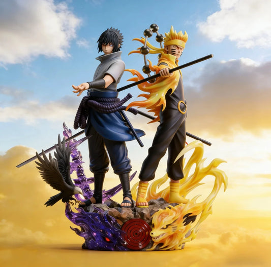 Figura d'azione Naruto e Sasuke, due fratelli ninja in combattimento contro Kaguya, dettagliata e vibrante.