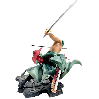 Figura d'azione One Piece Roronoa Zoro con tre spade, altezza 10 cm, senza scatola, marca Otaku Family Store Online.