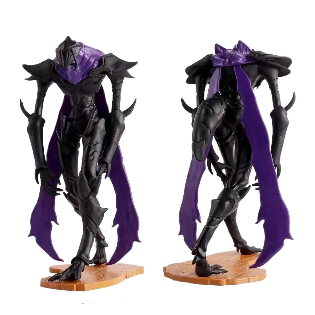 Action figure di Beru, il Re delle Formiche Ombra, dalla serie Solo Leveling, con dettagli realistici e posa dinamica.