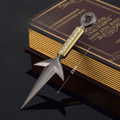 Gadget Kunai Minato, arma iconica dell'anime Naruto, con dettagli realistici e design accurato, perfetto per collezionisti.