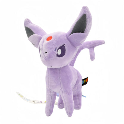 Set completo di peluche Pokémon Eevee e famiglia, include Sylveon, Umbreon, Vaporeon, Flareon e Pikachu, morbidi e colorati.