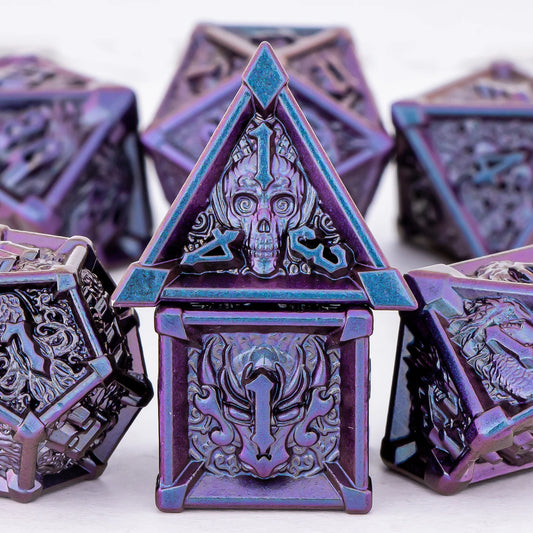Set di dadi metallici Skull e Dragon per Dungeons & Dragons, gadget Otaku Family Store Online, con dadi colorati e dettagliati.