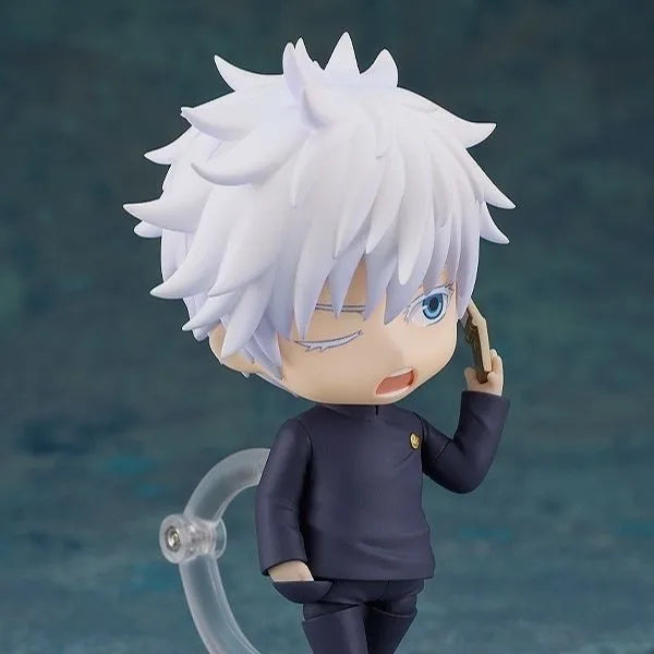 Figura d'azione Satoru Gojo di Jujutsu Kaisen, altezza 10cm, marca Otaku Family Store, dettagliata e colorata.