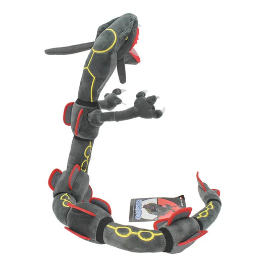 Peluche Rayquaza Pokémon di Otaku Family Store Online, morbido e dettagliato, con colori verdi e neri, perfetto per collezionisti e fan.