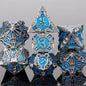 Set di 7 dadi poliedrici in metallo della collezione mista per giochi di ruolo D&D, brand Otaku Family Store Online.
