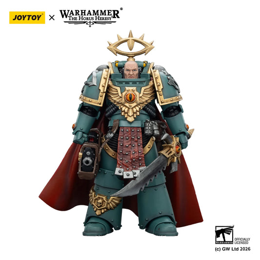 Action figure Warhammer 40K Sons of Horus Tybalt Marr Siege Breaker in 1/18 scale, dettaglio di figura da collezione.