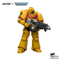 Figura d'azione Warhammer 40.000 Ultramarines Intercessor di Otaku Family con fucile a impulsi, pistola e spada a catena.