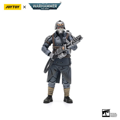 Figura d'azione Astra Militarum Death Korps di Krieg, set di 6 pezzi, modello 1/18, in posa con dettagli realistici.