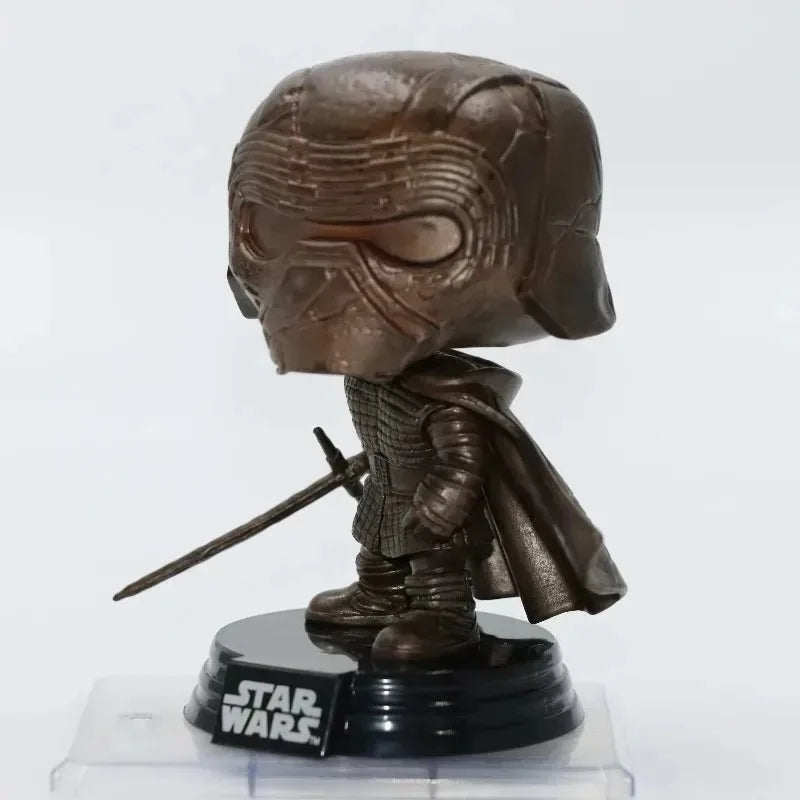 Funko Pop Star Wars Darth Vader e Obi-Wan Kenobi, figure in stile originale con dettagli dei personaggi Jedi e Sith.