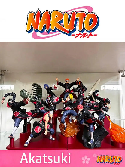Figura d'azione dell'organizzazione Akatsuki di Naruto, marca Bandai Banpresto, con dettagli realistici e posizioni dinamiche.