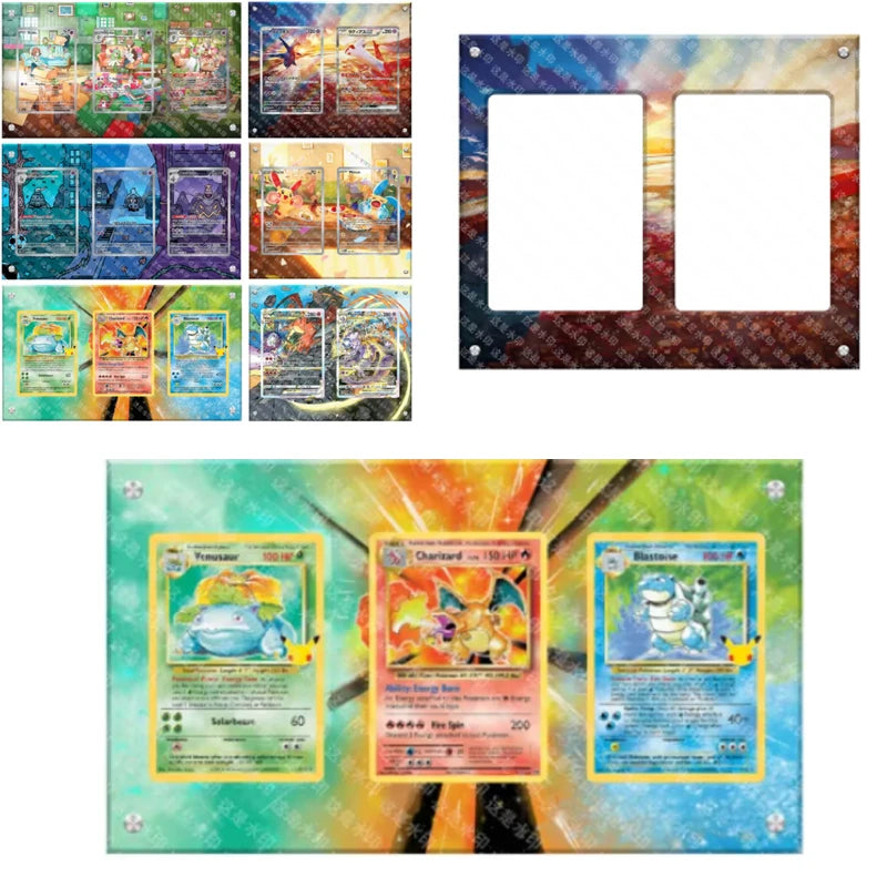 Carte Pokémon Latias, Charizard e Mewtwo in stile anime con supporto da collezione Otaku Family Shop Online.