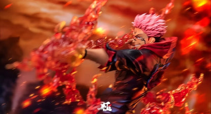 Figura d'azione Ryomen Sukuna di JUJUTSU KAISEN con dettagli realistici e pose dinamiche, marca Otaku Family Store Online
