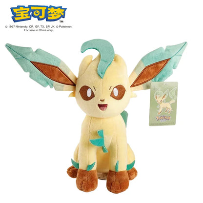 Peluches Pokémon Pikachu, Charizard, Gengar, Squirtle, Espeon, Glaceon e Umbreon, gadget morbidi e colorati, ideali per i fan Pokémon.