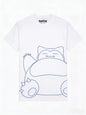 Magliette Otaku Family Shop con personaggi di Japan: Snorlax, Goku, Sailor Moon e One Piece, con stampe colorate e dettagli vivaci