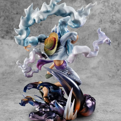 Figura d'azione Sun God Nika Luffy Gear 5 di ONE PIECE, con dettagli vivaci e postura dinamica, di Otaku Family Store Online.