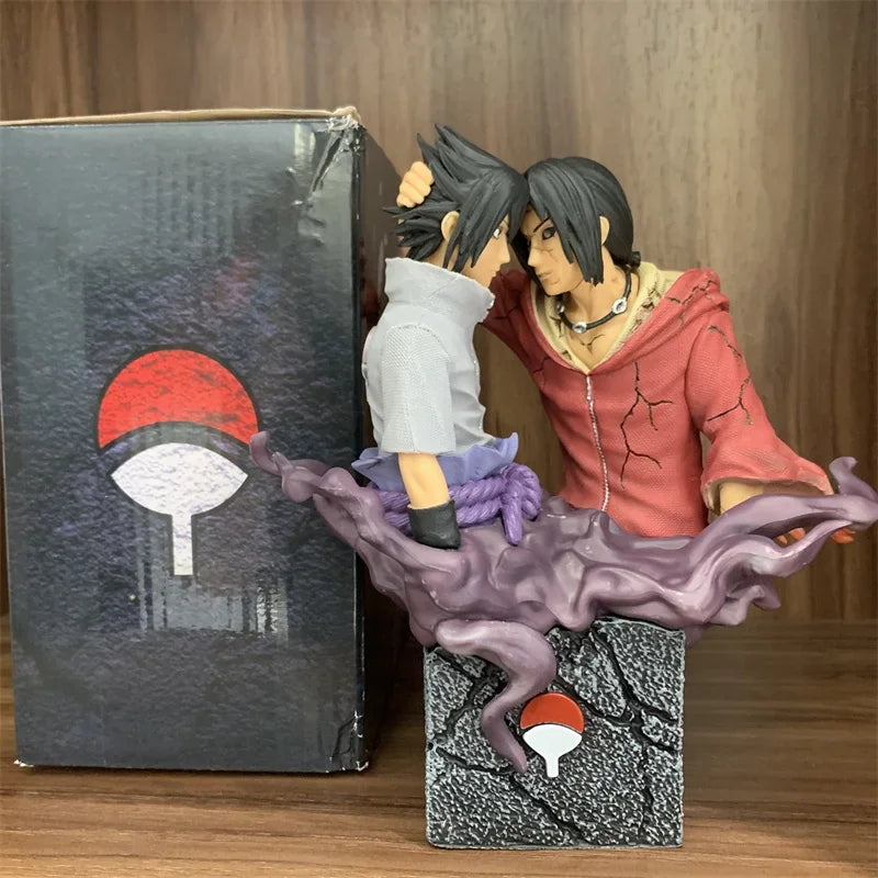 Figura d'azione Sasuke e Itachi Uchiha di 17cm, personaggi di Naruto, con dettagli vivaci e pose dinamiche.