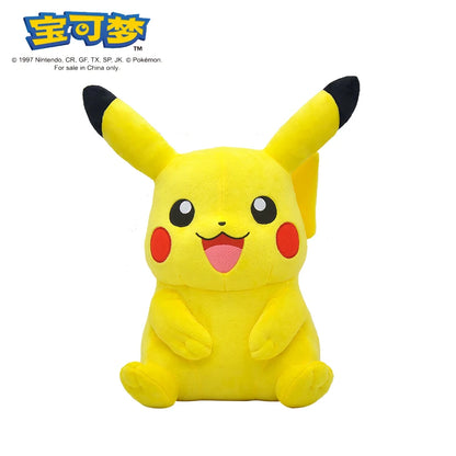 Peluches Pokémon Pikachu, Charizard, Gengar, Squirtle, Espeon, Glaceon e Umbreon, gadget morbidi e colorati.