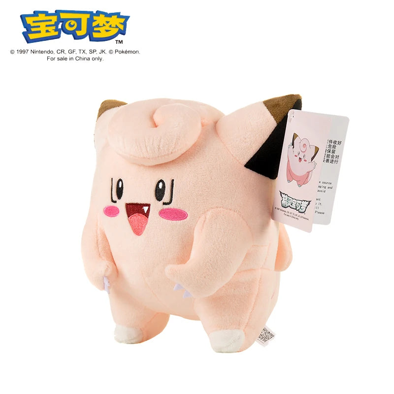 Peluches Pokémon Gengar, Mimikyu, Pikachu e Charizard, gadget morbidi e colorati, ideali per collezionisti e appassionati Pokémon.