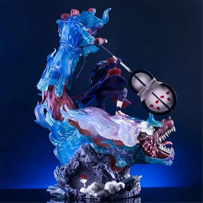 Action figure Madara Uchiha Susanoo Battle Ver. di 40cm, figura di Naruto, dettagliata e posabile, rappresenta Madara in combattimento