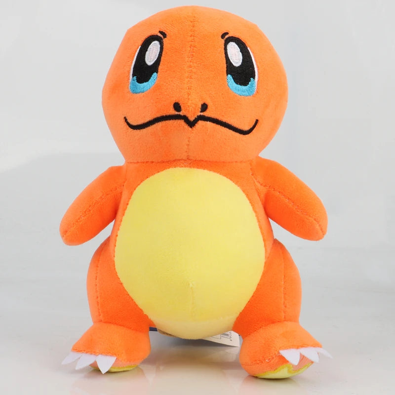 Peluches di Pokemon come Pikachu, Charizard, Gengar, Squirtle, Espeon, Glaceon, Umbreon, gadget morbidi e colorati.