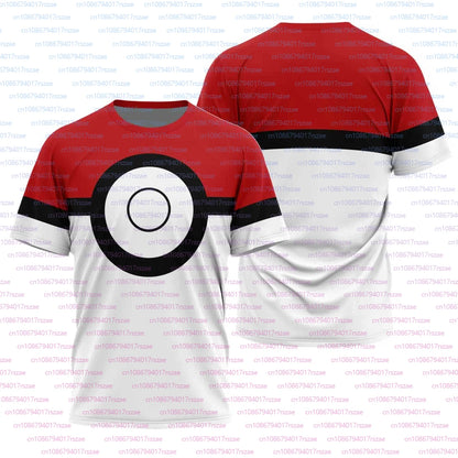 T-shirt Pokémon con Pikachu e Snorlax, gadget anime giapponese, con personaggi colorati e dettagli vivaci, marca Otaku Family Store.